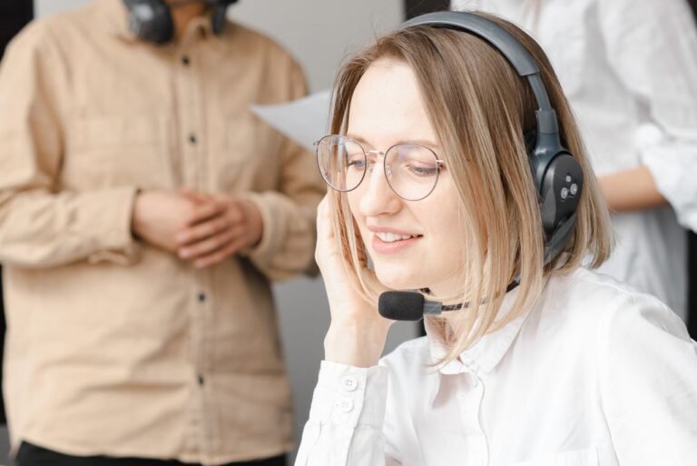 Virtual Assistant Jobs: A Complete Beginner’s Guide to Getting Started